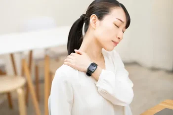 肩こりの様子